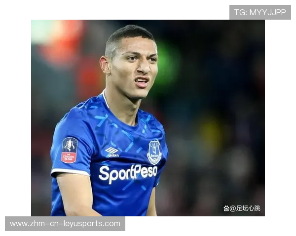 埃弗顿理查利森中路射门得手，比赛转折点出现