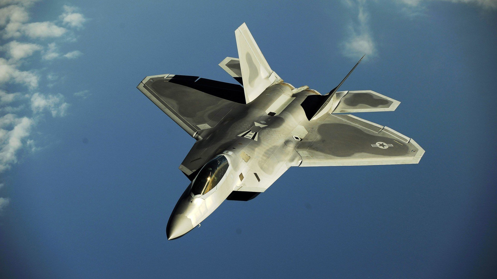 乐鱼体育app官网入口-体育院校篮球实验室启用结合生物力学提升训练效率，篮球生体能训练